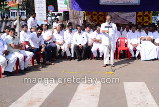 Congress protest 1